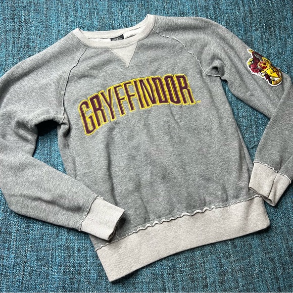 Harry Potter Gryffindor Officially Licensed Sweatshirt – Black, Lightweight Fleece, Sizes S-2XL